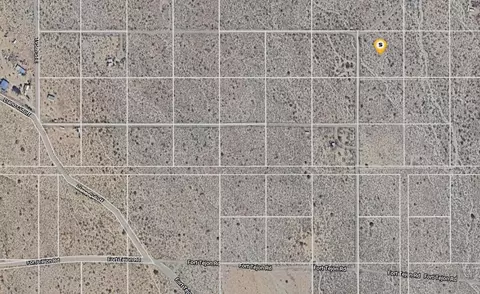 202 Nd St E Ave X4, Llano, CA 93544 photo 12