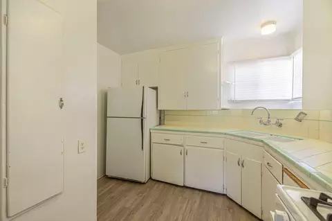 Kitchen - 168 Highland Ave E, Redlands, CA 92374 photo 2 of 6