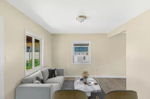 Living - 38540 9th St E, Palmdale, CA 93550 photo 3 of 3