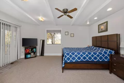 Bedroom - 24270 Jacaranda Dr, Tehachapi, CA 93561 photo 3 of 5