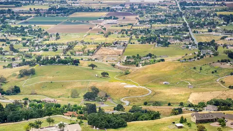View/Area - 24270 Jacaranda Dr, Tehachapi, CA 93561 photo 9 of 12