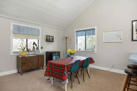 Dining - 24270 Jacaranda Dr, Tehachapi, CA 93561 photo 1 of 2