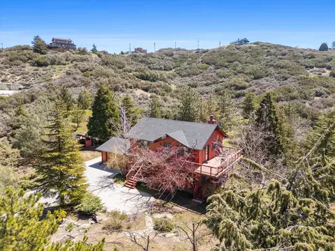 View/Area - 24270 Jacaranda Dr, Tehachapi, CA 93561 photo 3 of 12