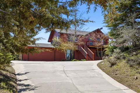 Exterior - 24270 Jacaranda Dr, Tehachapi, CA 93561 photo 4 of 18