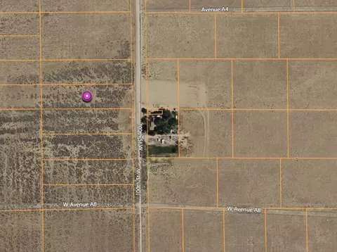 100 Th Vic Avenue A-6, Lancaster, CA 93536