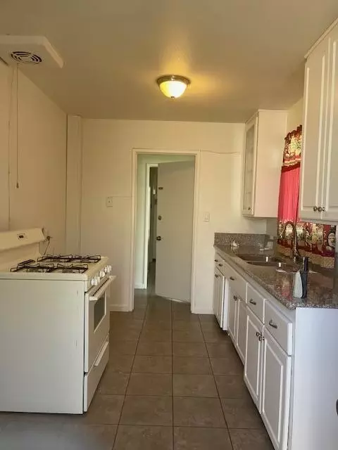 38656 30th St E, Palmdale, CA 93550 photo 5