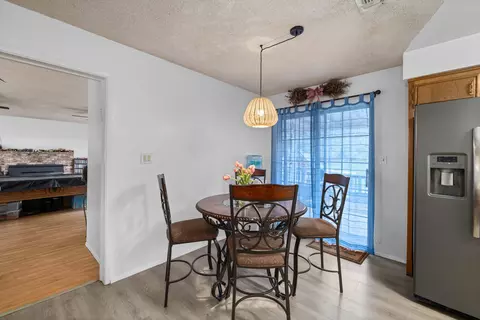 Dining - 22209 Mccarthy Dr, Tehachapi, CA 93561 photo 1 of 1