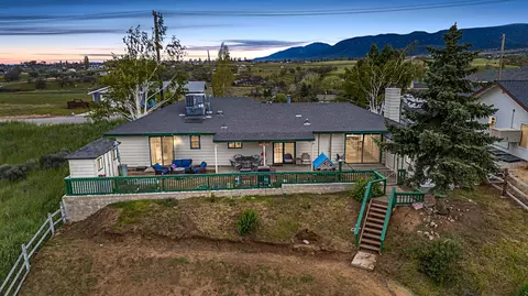 View/Area - 22209 Mccarthy Dr, Tehachapi, CA 93561 photo 2 of 5