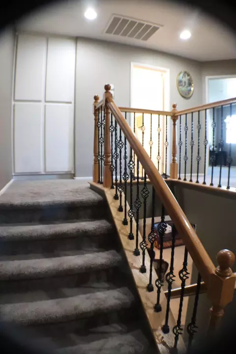 Entry Way - 1713 Thomas Dr, Lancaster, CA 93535 photo 2 of 4