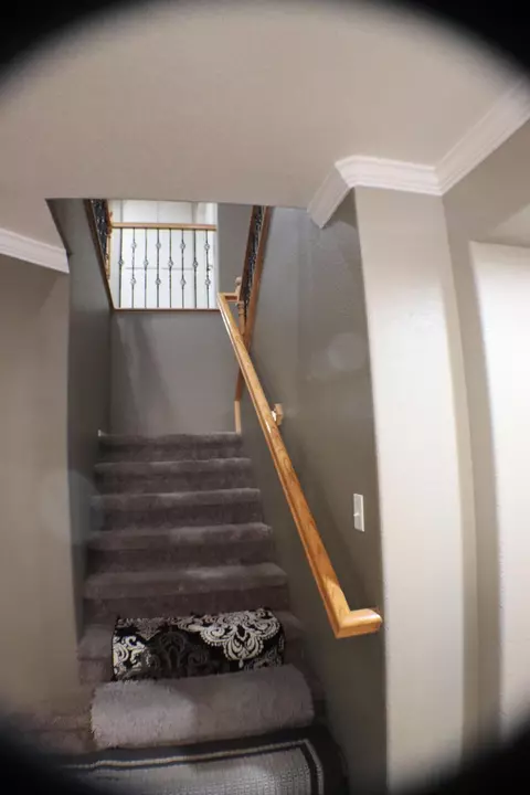 Entry Way - 1713 Thomas Dr, Lancaster, CA 93535 photo 1 of 4
