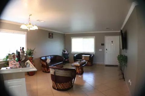 Living - 1713 Thomas Dr, Lancaster, CA 93535 photo 1 of 4