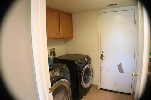 Other - 1713 Thomas Dr, Lancaster, CA 93535 photo 2 of 7