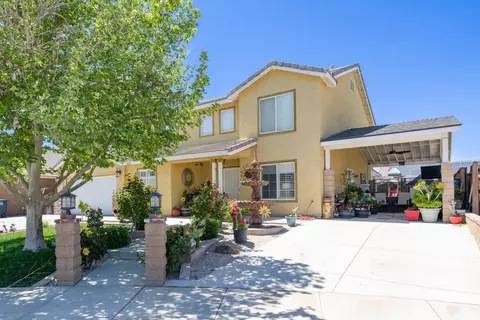 2137 Candlebush Ct, Rosamond, CA 93560