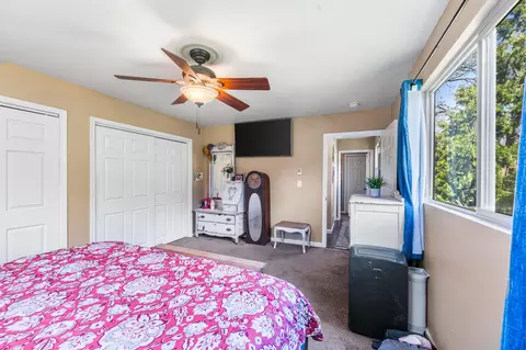 Bedroom - 24260 Bowen Ct, Tehachapi, CA 93561 photo 3 of 5