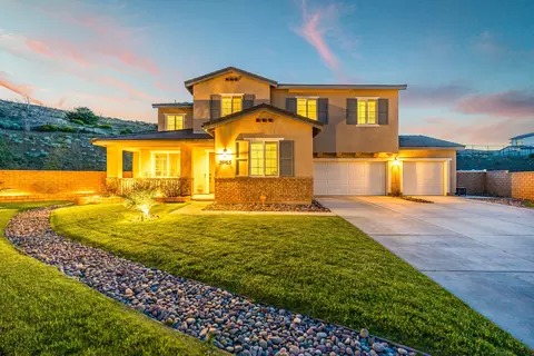 Exterior - 39163 Pinto Ct, Palmdale, CA 93551 photo 5 of 20
