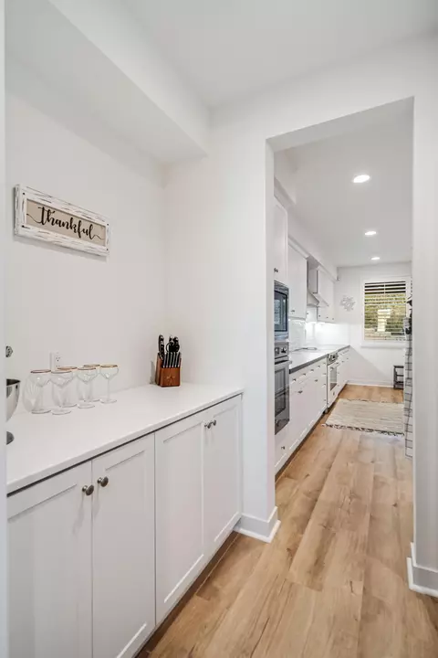 Kitchen - 39163 Pinto Ct, Palmdale, CA 93551 photo 1 of 7