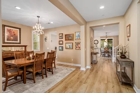 Entry Way - 39163 Pinto Ct, Palmdale, CA 93551 photo 2 of 6