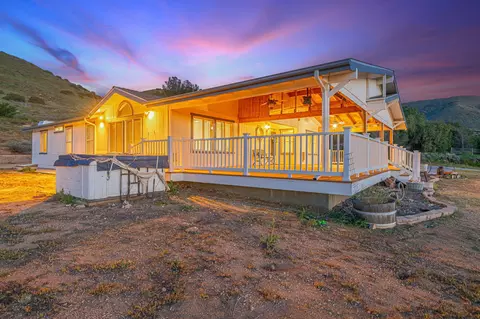 32040 Cedarcroft Rd, Acton, CA 93510 photo 4
