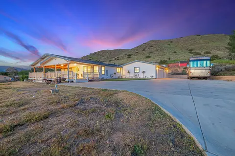 32040 Cedarcroft Rd, Acton, CA 93510 photo 2
