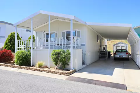 40701 Rancho Vista Blvd #SPC 333, Palmdale, CA 93551