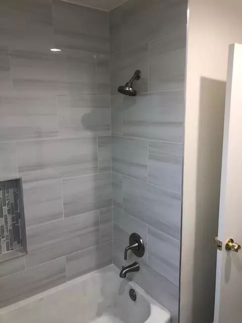 Bath - 45332 11th St W, Lancaster, CA 93534 photo 3 of 4