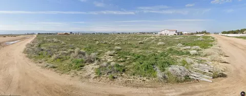 Cor 80 Stw Ave C6, Lancaster, CA 93536