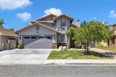 1257 Ave H 4 W, Lancaster, CA 93534