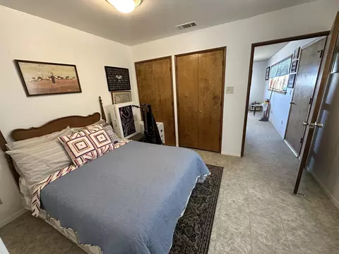 4566 Avenue J E, Lancaster, CA 93535 photo 29