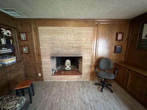4566 Avenue J E, Lancaster, CA 93535 photo 13