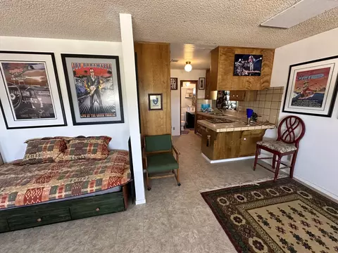 4566 Avenue J E, Lancaster, CA 93535 photo 31
