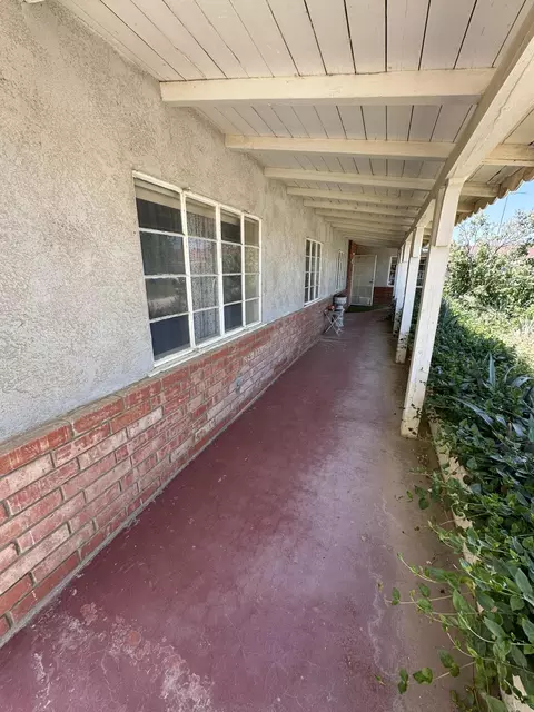 4566 Avenue J E, Lancaster, CA 93535 photo 4