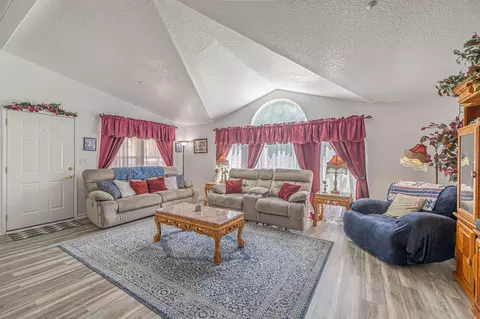 625 Foreston Dr, Acton, CA 93510 photo 52