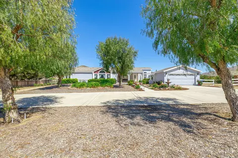 625 Foreston Dr, Acton, CA 93510 photo 4