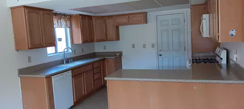 2040 Diamond Ave, Barstow, CA 92311 photo 5