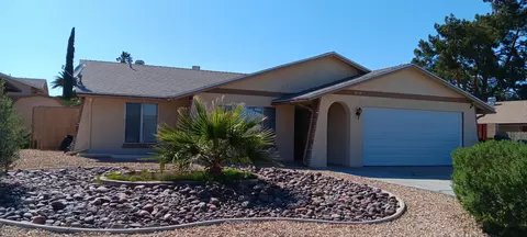 2040 Diamond Ave, Barstow, CA 92311