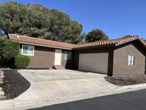 14234 Winchester Dr, Mojave, CA 93501