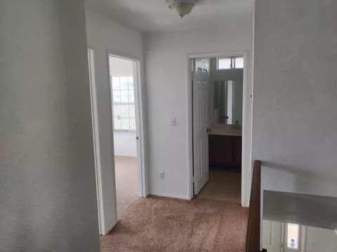 Entry Way - 43609 Park Ave, Lancaster, CA 93534 photo 2 of 4