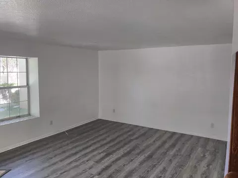 Living - 43609 Park Ave, Lancaster, CA 93534 photo 1 of 2