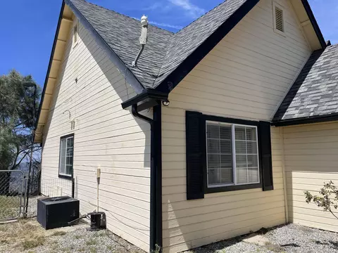 26521 Winchester Ct, Tehachapi, CA 93561 photo 3