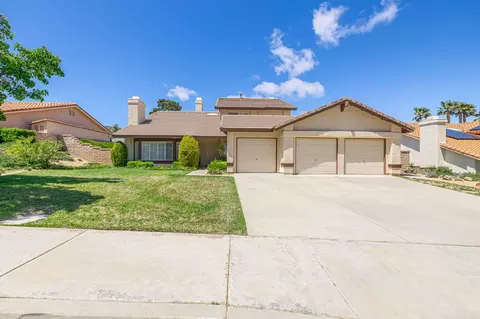41251 Maple St, Palmdale, CA 93551