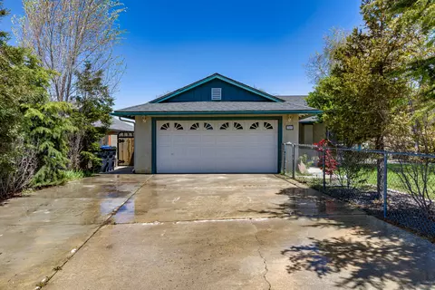 700 Las Colinas St, Tehachapi, CA 93561 photo 5