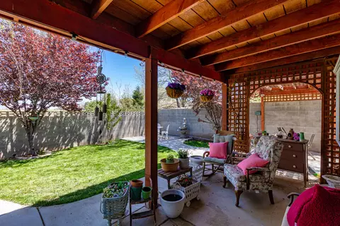 700 Las Colinas St, Tehachapi, CA 93561 photo 29