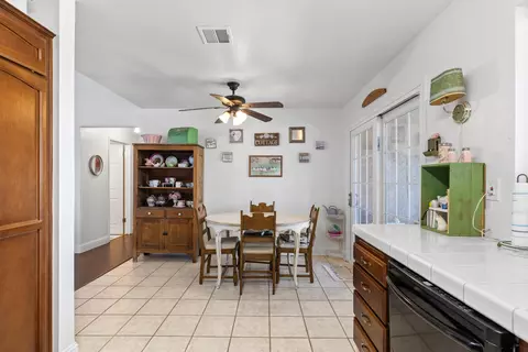 700 Las Colinas St, Tehachapi, CA 93561 photo 13