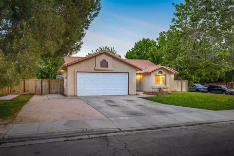 3802 Sonora Way, Palmdale, CA 93550