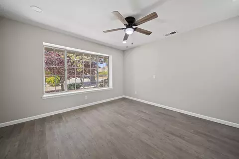 Living - 39342 Frontier Circus St, Lake Los Angeles, CA 93591 photo 6 of 7