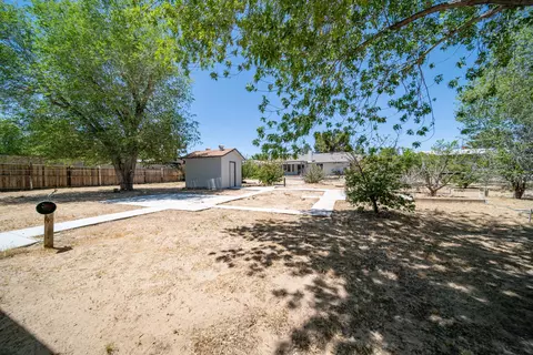Exterior - 39342 Frontier Circus St, Lake Los Angeles, CA 93591 photo 7 of 23