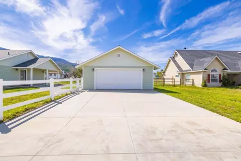 18441 Sulky Ln, Tehachapi, CA 93561 photo 3