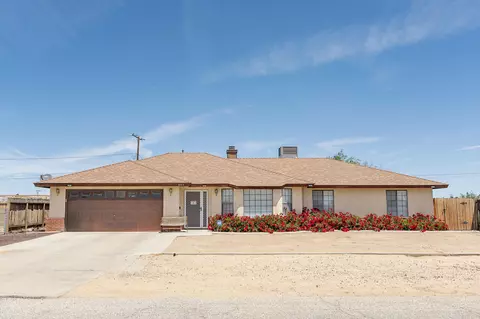 8513 Manzanita Ave, California City, CA 93505