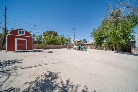 Exterior - 38873 Sage Tree St, Palmdale, CA 93551 photo 11 of 13