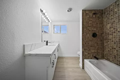 Bath - 38873 Sage Tree St, Palmdale, CA 93551 photo 1 of 9